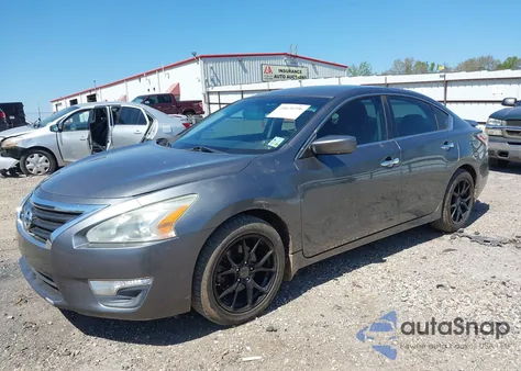 2015 Nissan Altima 2.5 S from USA, damaged, VIN 1N4AL3AP2FN918178